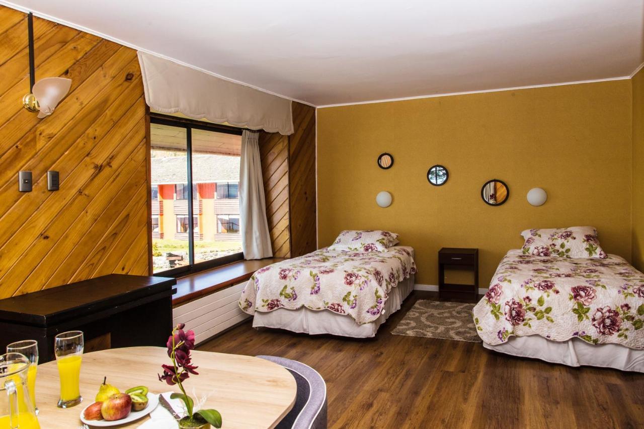 Hotel Y Cabanas Puerto Pilar Рио-дель-Сур Экстерьер фото